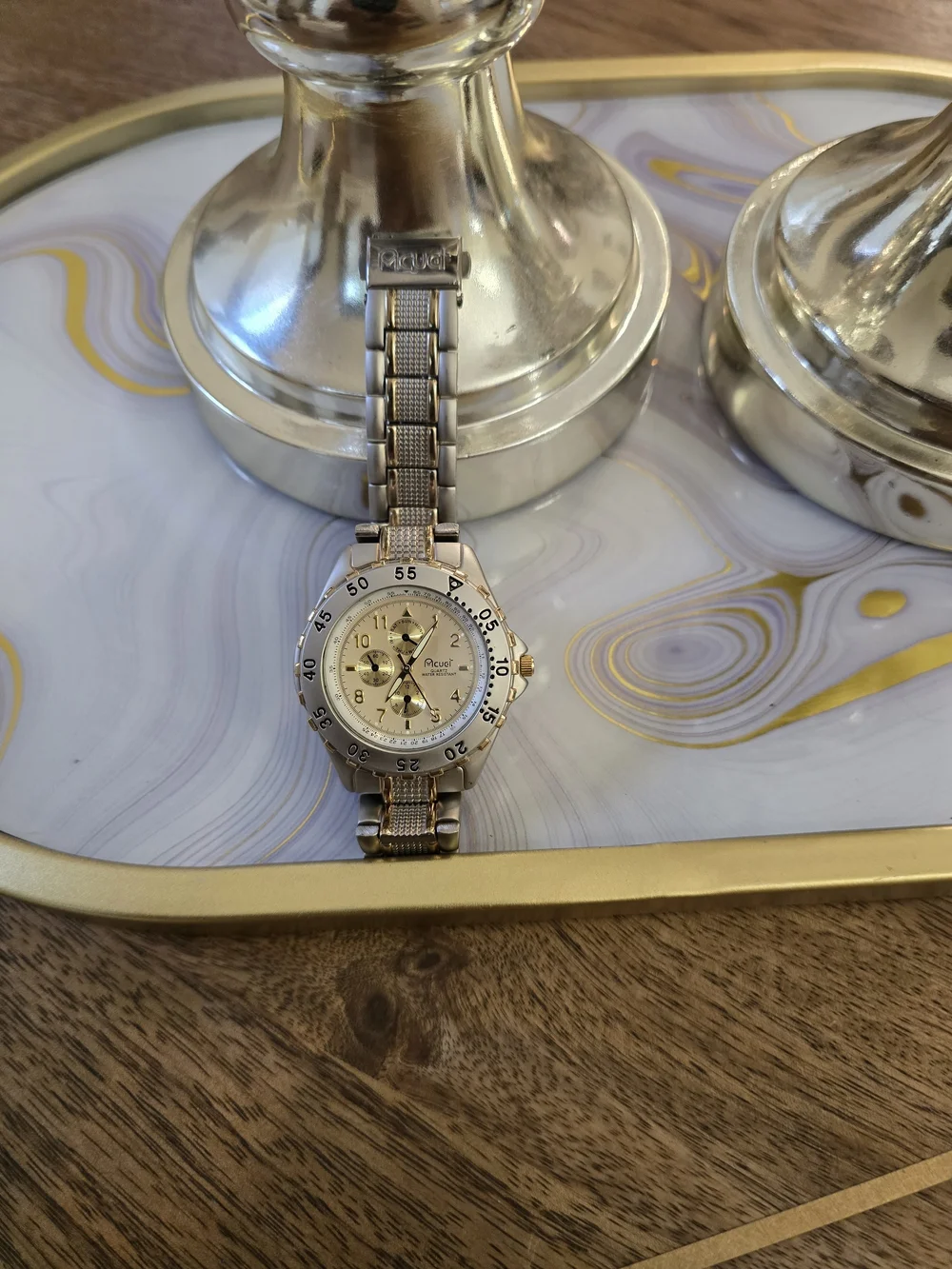 mcuci gold tone